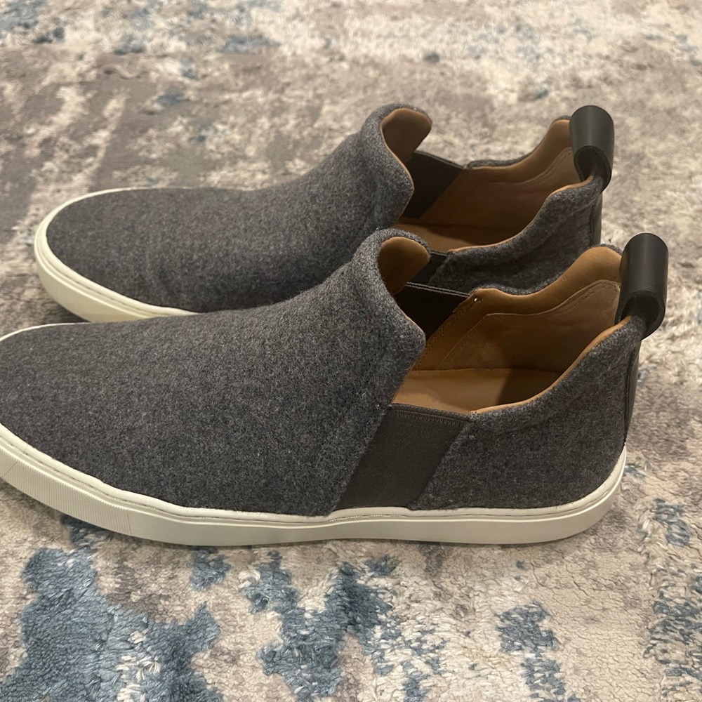 Vince size 10